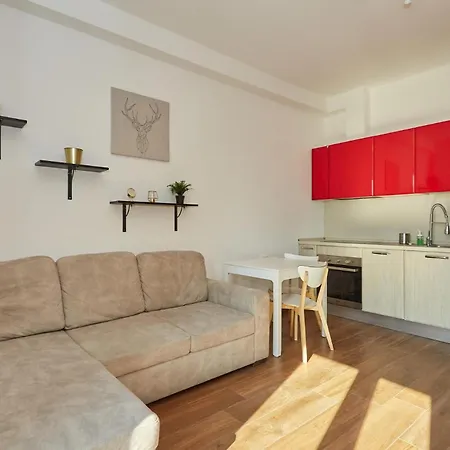 - 1 Bedroom Lägenhet *
